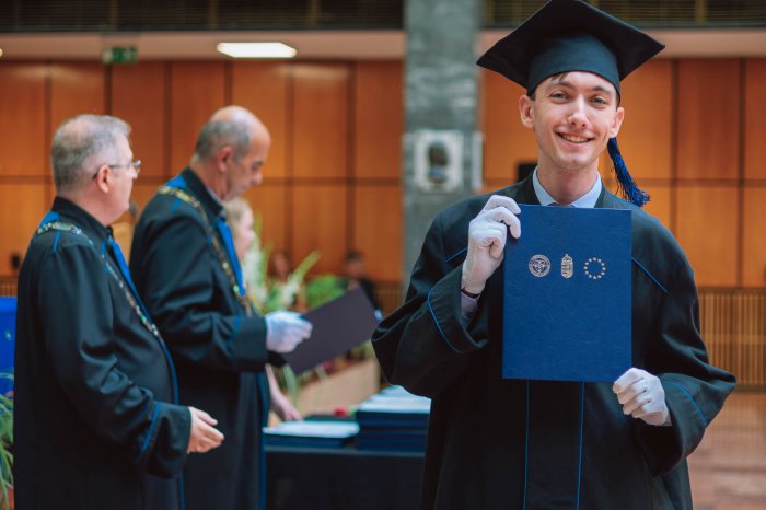 11416418-ttk-diplomaoszto-6418.jpg
