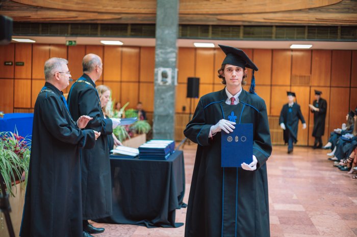 11426425-ttk-diplomaoszto-6425.jpg