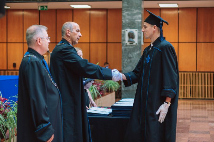11426448-ttk-diplomaoszto-6448.jpg
