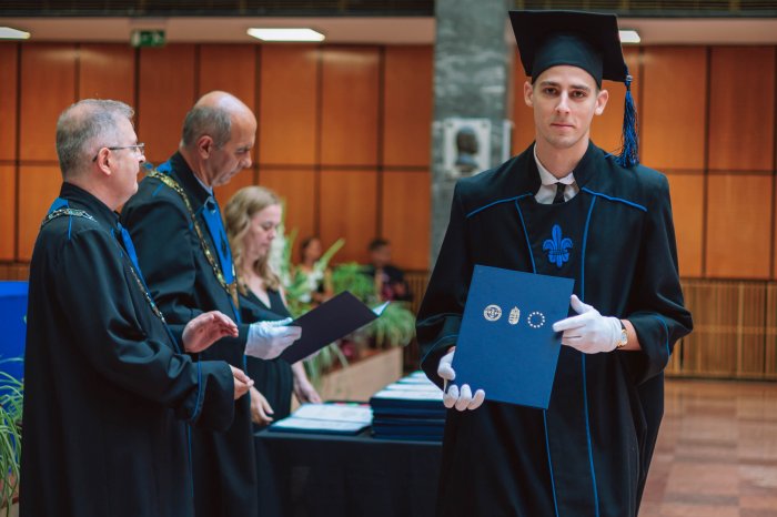 11426453-ttk-diplomaoszto-6453.jpg