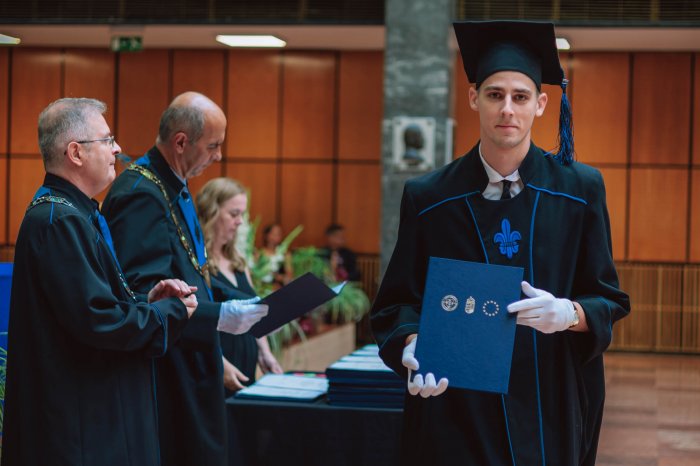 11426454-ttk-diplomaoszto-6454.jpg