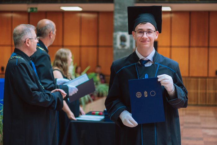 11436504-ttk-diplomaoszto-6504.jpg