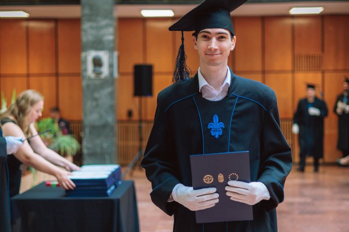 11436512-ttk-diplomaoszto-6512.jpg