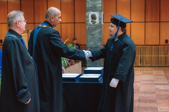 11446514-ttk-diplomaoszto-6514.jpg