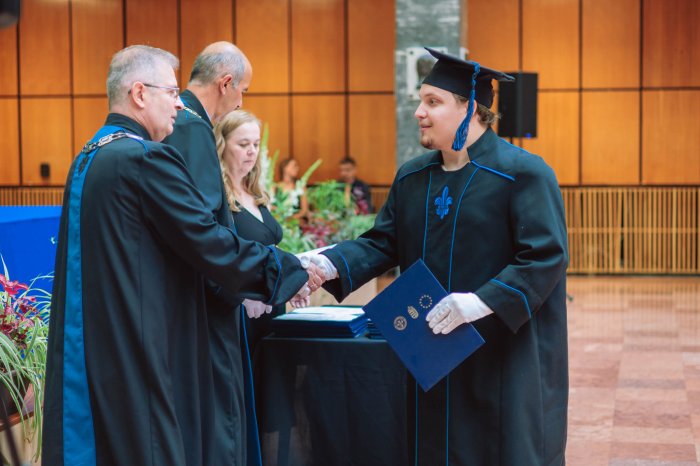 11446516-ttk-diplomaoszto-6516.jpg