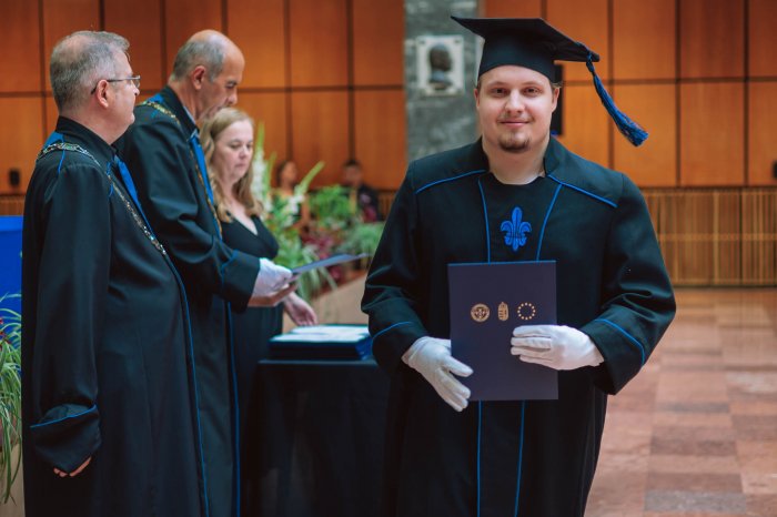 11446518-ttk-diplomaoszto-6518.jpg