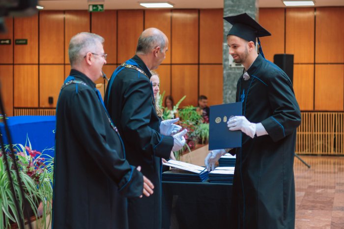 11446541-ttk-diplomaoszto-6541.jpg