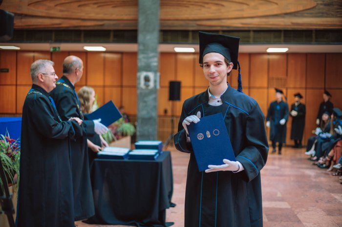11446553-ttk-diplomaoszto-6553.jpg