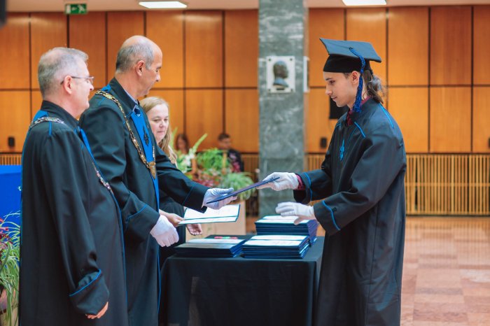 11456557-ttk-diplomaoszto-6557.jpg