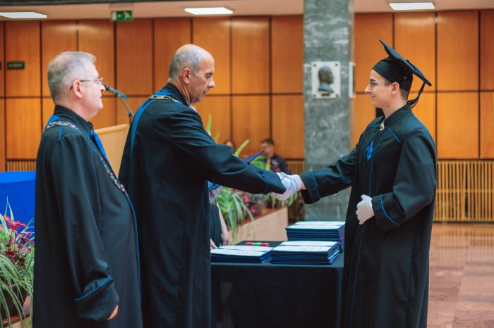 11466602-ttk-diplomaoszto-6602.jpg