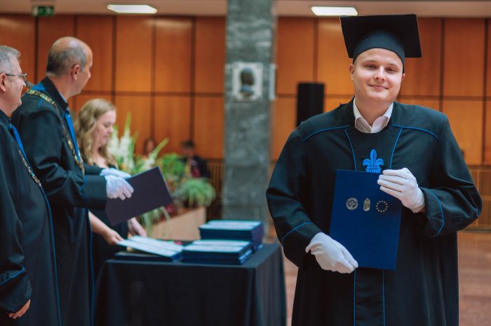 11466619-ttk-diplomaoszto-6619.jpg
