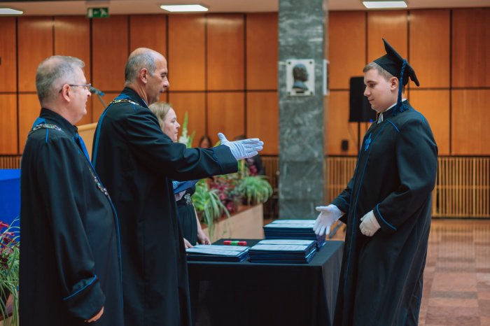 11466620-ttk-diplomaoszto-6620.jpg