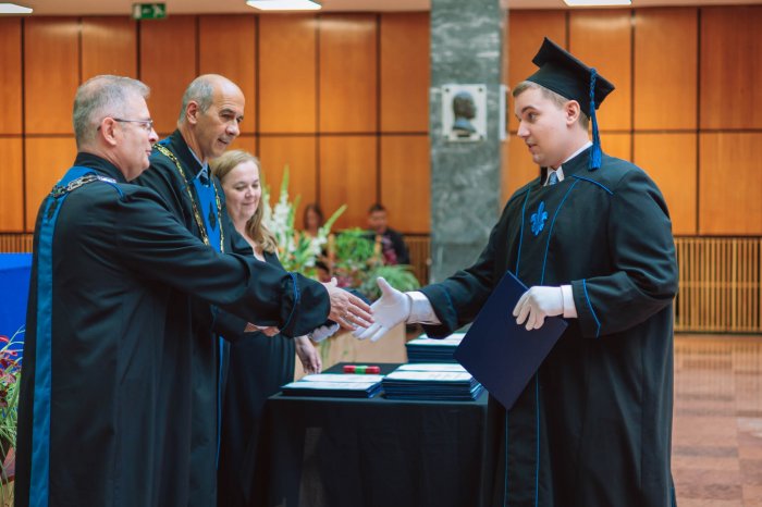 11466624-ttk-diplomaoszto-6624.jpg