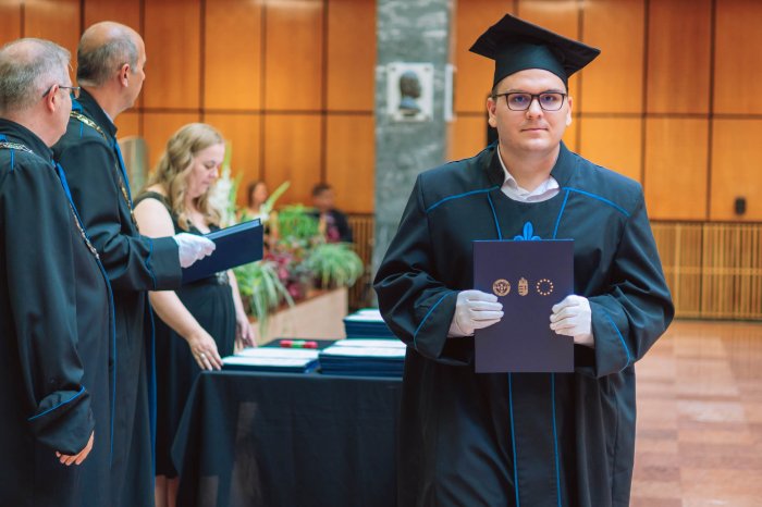 11466635-ttk-diplomaoszto-6635.jpg