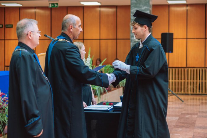 11476648-ttk-diplomaoszto-6648.jpg