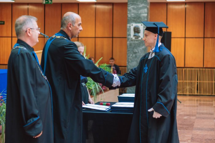 11476666-ttk-diplomaoszto-6666.jpg