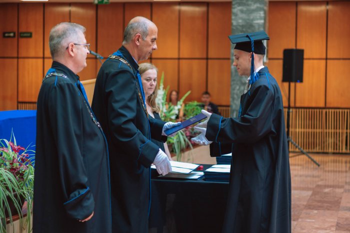 11476669-ttk-diplomaoszto-6669.jpg