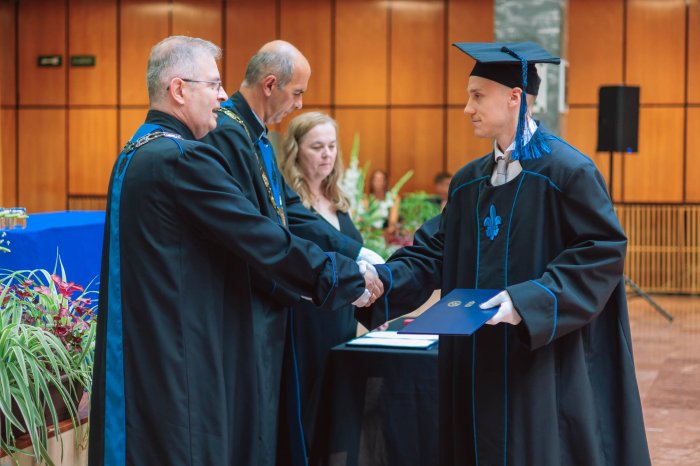 11476670-ttk-diplomaoszto-6670.jpg