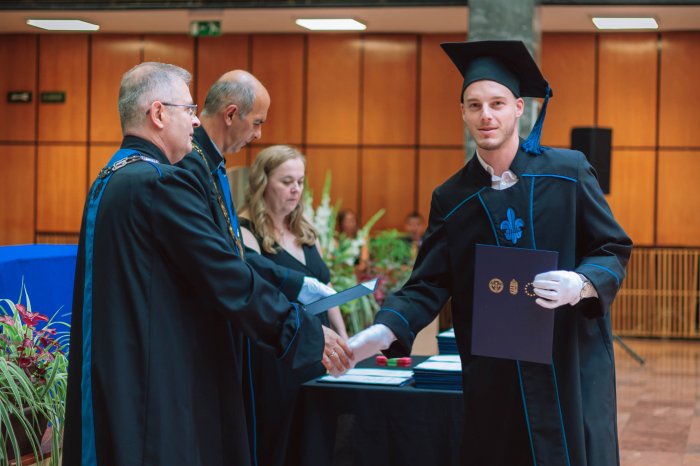 11476682-ttk-diplomaoszto-6682.jpg
