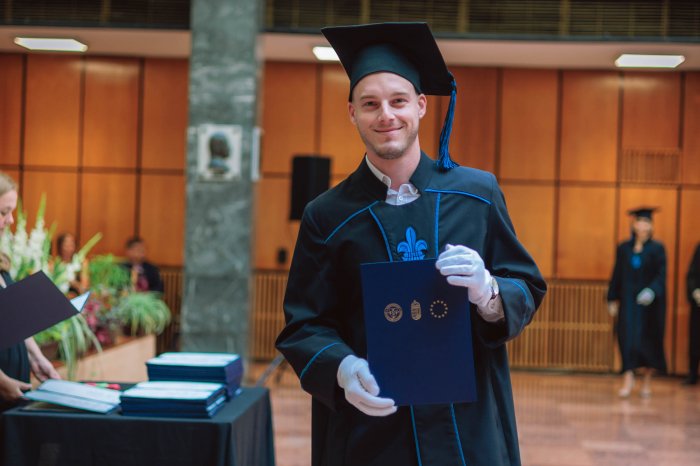11476684-ttk-diplomaoszto-6684.jpg