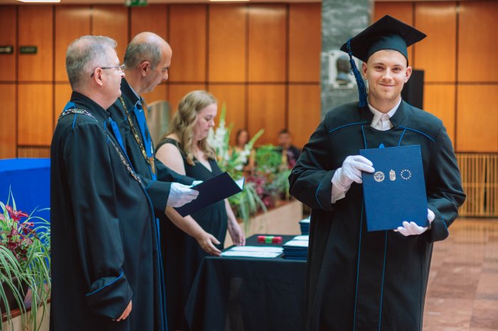 11486702-ttk-diplomaoszto-6702.jpg
