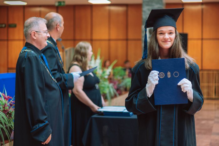 11486762-ttk-diplomaoszto-6762.jpg