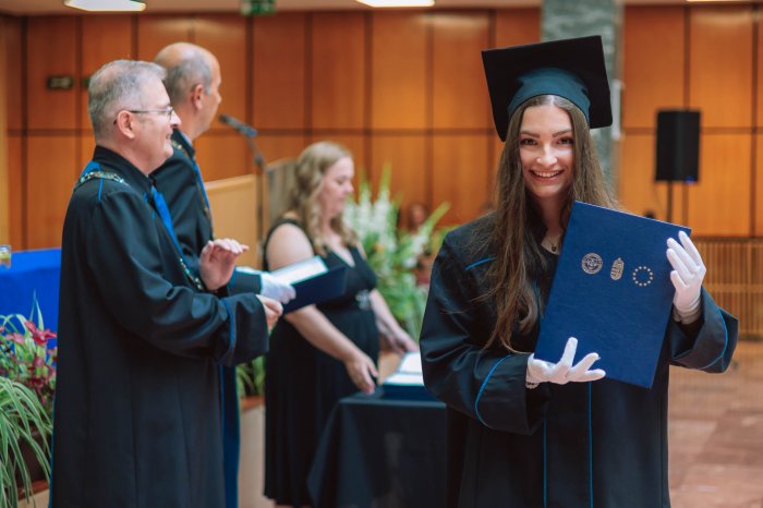 11496770-ttk-diplomaoszto-6770.jpg