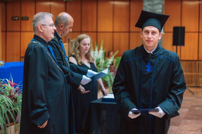 11496778-ttk-diplomaoszto-6778.jpg
