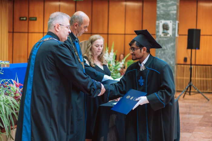 11526934-ttk-diplomaoszto-6934.jpg