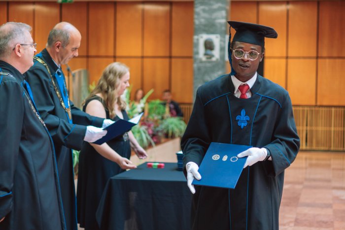 11536969-ttk-diplomaoszto-6969.jpg