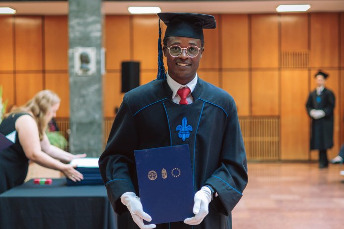 11536972-ttk-diplomaoszto-6972.jpg