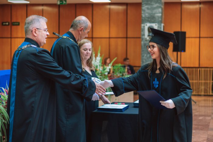 11557094-ttk-diplomaoszto-7094.jpg