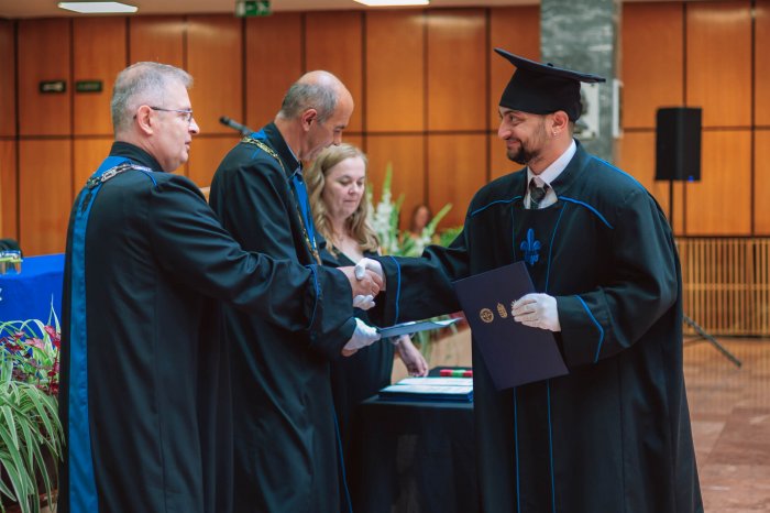 11567122-ttk-diplomaoszto-7122.jpg