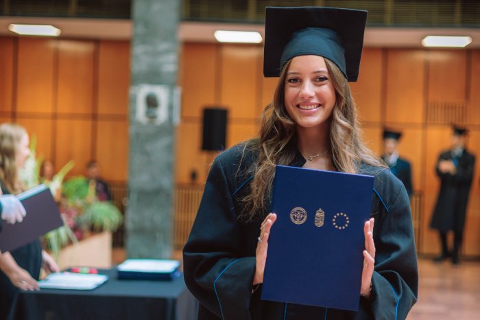 11577174-ttk-diplomaoszto-7174.jpg