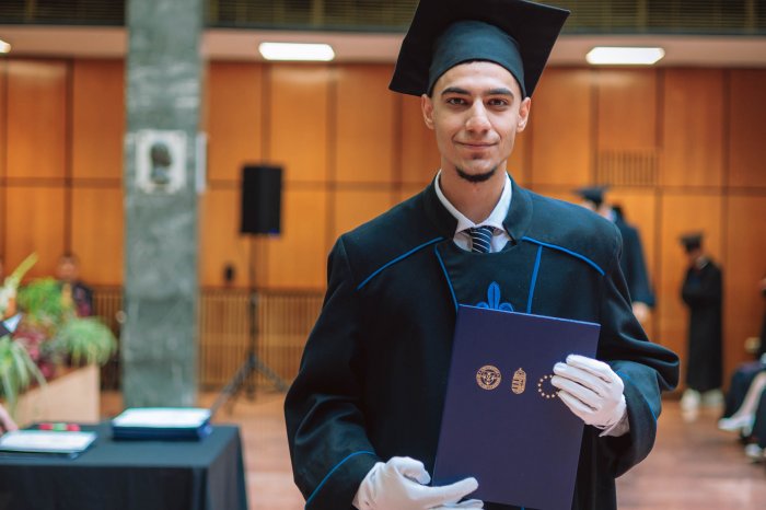 11577181-ttk-diplomaoszto-7181.jpg