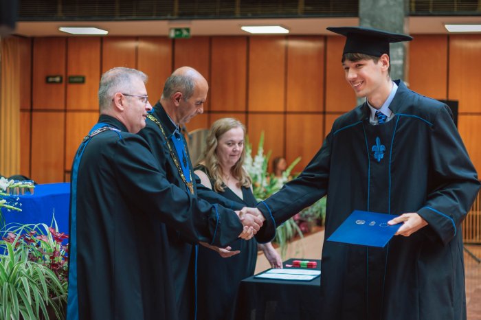 11577189-ttk-diplomaoszto-7189.jpg