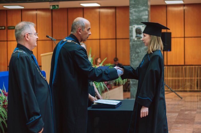 11597266-ttk-diplomaoszto-7266.jpg