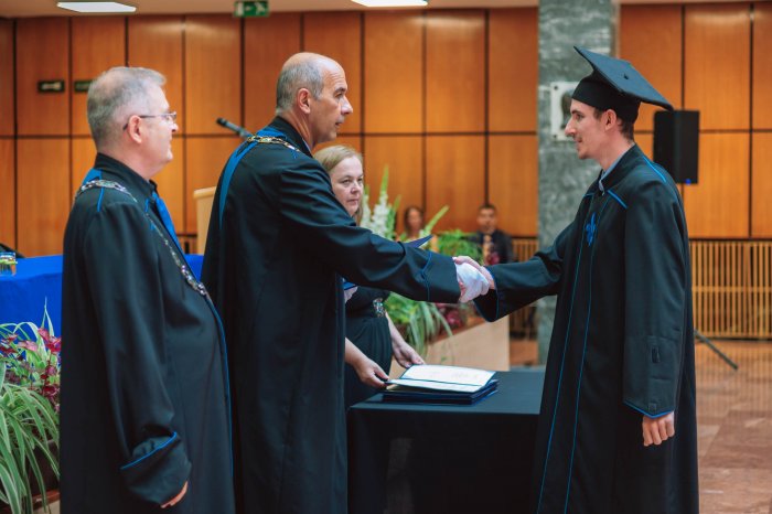 11597295-ttk-diplomaoszto-7295.jpg