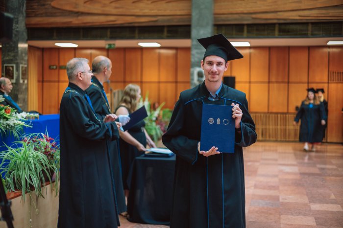 11597301-ttk-diplomaoszto-7301.jpg