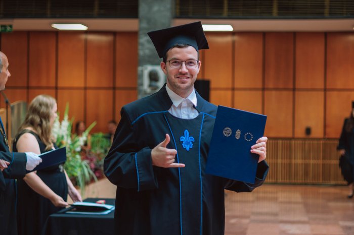 12017392-ttk-diplomaoszto-7392.jpg