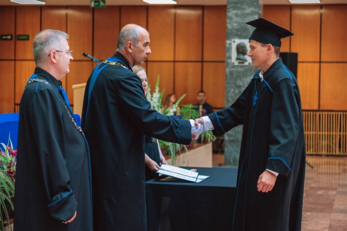 12027404-ttk-diplomaoszto-7404.jpg