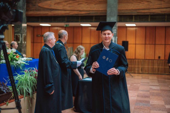 12027410-ttk-diplomaoszto-7410.jpg
